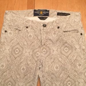 Lucky Brand Charlie Skinny jeans